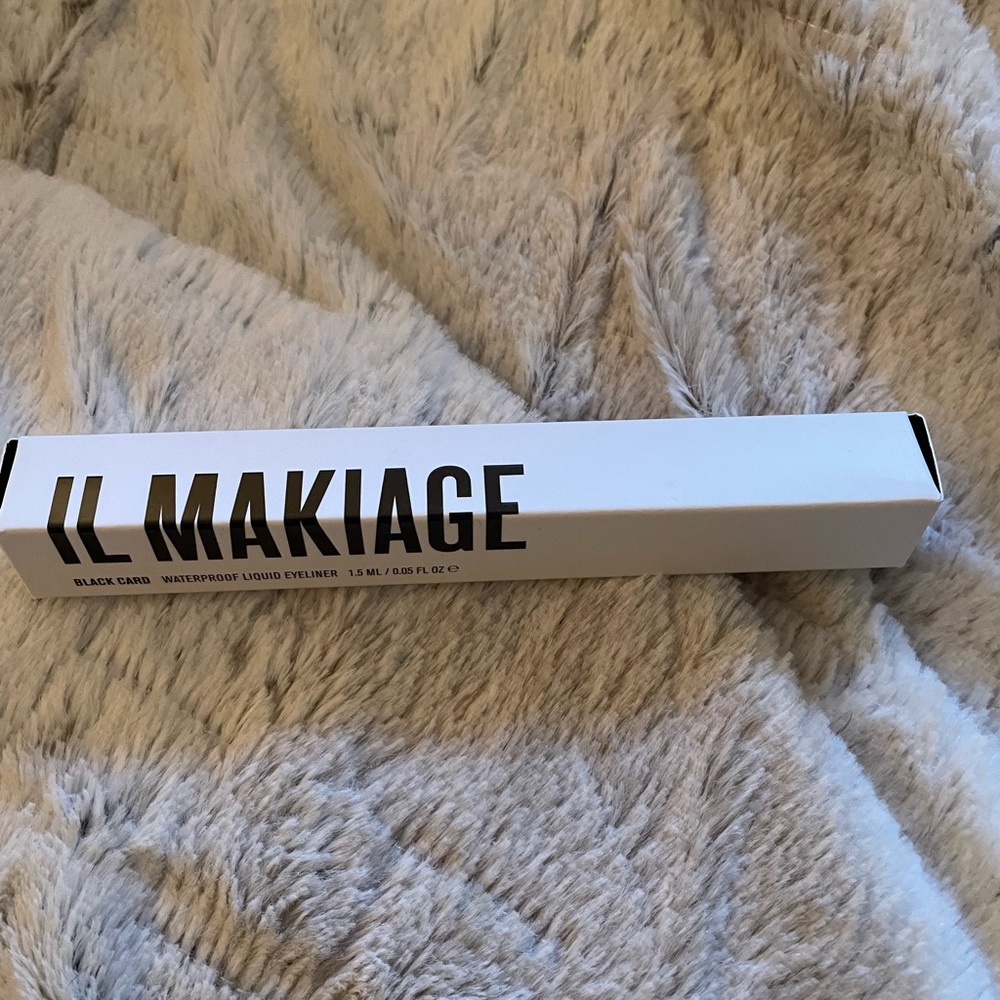 Il Makiage Eyeliner